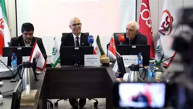 دکتر موسی احمدزاده در نشست خبری تولید بدون کارخانه