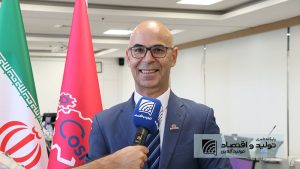 موسی احمدزاده مدرس کوچینگ تخصصی آرایشی بهداشتی و عطریات